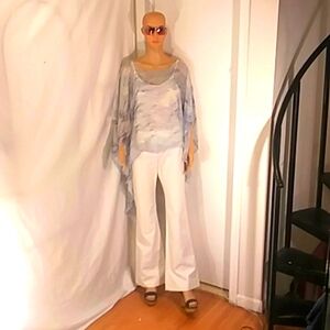 🔥 Like New Badgley Mischka Multi Color Semi Sheer 2 Piece High/Low Top.